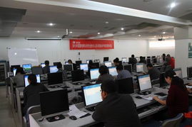 2012年專業(yè)技術(shù)人員計算機(jī)水平考試順利在培訓(xùn)中心開考