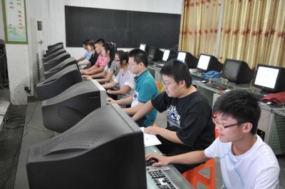 金橋職業(yè)技能培訓 南通計算機與崇川設計培訓的專業(yè)領航者